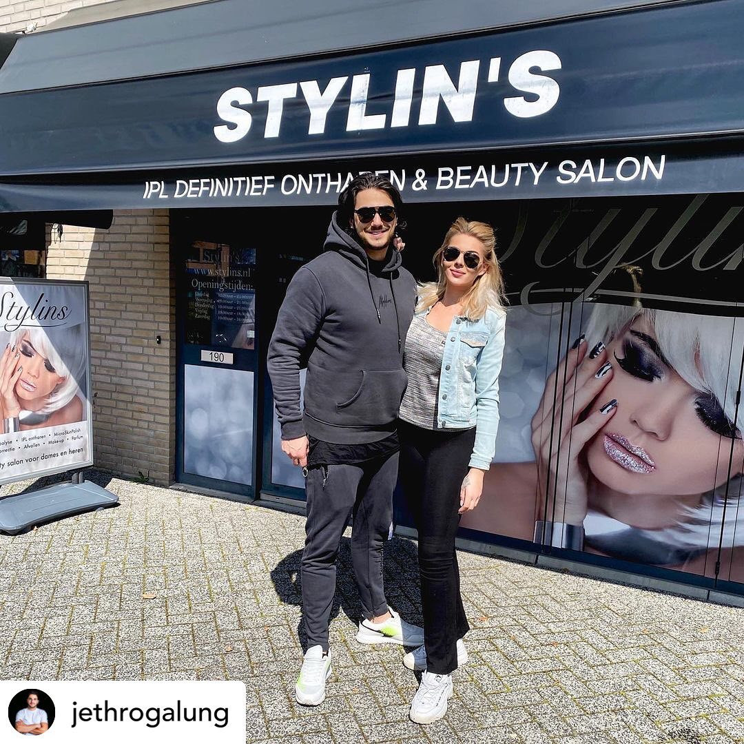photo - Stylin's